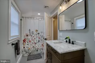 2323 S Gilinger Rd, Lafayette Hill, PA 19444 - Photo 24