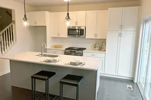 110 Cobblestone Dr, Harleysville, PA 19438 - Photo 2