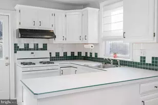 209 Elm Ave, Glenside, PA 19038 - Photo 4