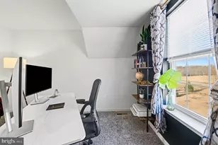 2105 Devon Ln, Pennsburg, PA 18073 - Photo 18