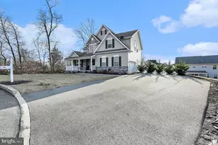 2105 Devon Ln, Pennsburg, PA 18073 - Photo 4