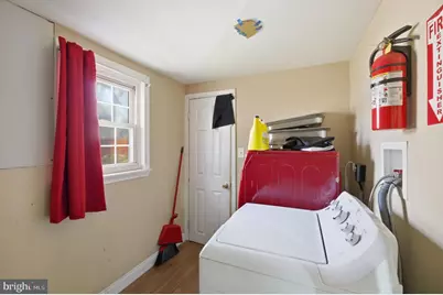 307 Haws Avenue, Norristown, PA 19401 - Photo 8