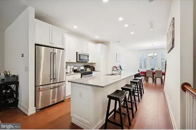 807 Lakeview Court, King of Prussia, PA 19406 - Photo 4