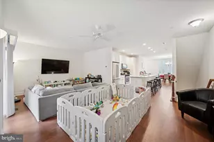 807 Lakeview Ct, King of Prussia, PA 19406 - Photo 10