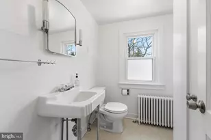 324 Rogers Rd, Norristown, PA 19403 - Photo 30