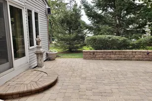 992 Sheffield Ln, Huntingdon Valley, PA 19006 - Photo 4