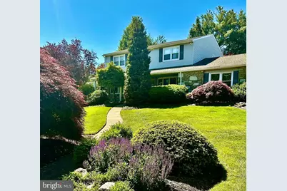 992 Sheffield Lane, Huntingdon Valley, PA 19006 - Photo 2