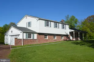 1436 E Lamplighter Ln, North Wales, PA 19454 - Photo 6