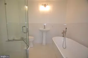 1436 E Lamplighter Ln, North Wales, PA 19454 - Photo 28