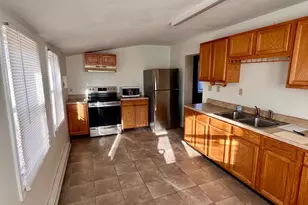 611 Lemon St, Pottstown, PA 19464 - Photo 4