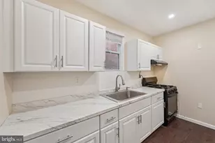 637 Kohn St, Norristown, PA 19401 - Photo 6