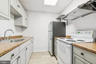 7301 Coventry Ave, Elkins Park, PA 19027 - Photo 8