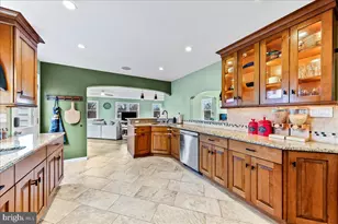 271 E 3rd Ave, Trappe, PA 19426 - Photo 10