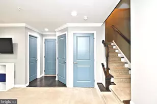 353 E Hancock St, Lansdale, PA 19446 - Photo 2