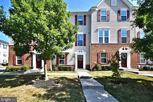 353 E Hancock St, Lansdale, PA 19446 - Photo 2