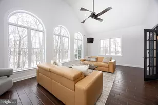 2104 Squirrel Hill Rd, Schwenksville, PA 19473 - Photo 18