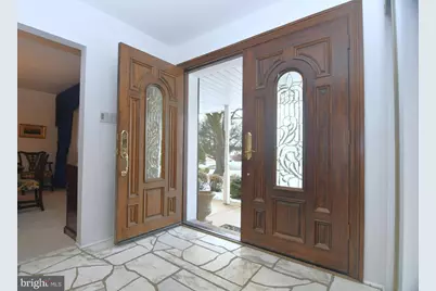 3875 Warfield Drive, Huntingdon Valley, PA 19006 - Photo 4