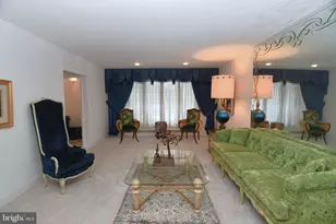 3875 Warfield Dr, Huntingdon Valley, PA 19006 - Photo 6