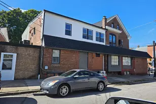 404 N Charlotte St, Pottstown, PA 19464 - Photo 2