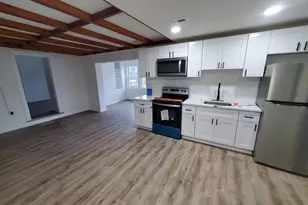 404 N Charlotte St, Pottstown, PA 19464 - Photo 4