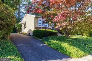 2976 Carnation Ave, Willow Grove, PA 19090 - Photo 2