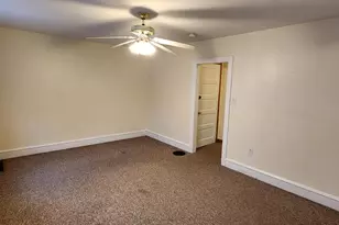 209 E Montgomery Ave, Hatboro, PA 19040 - Photo 2