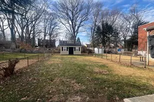 709 Belair Cir, Norristown, PA 19401 - Photo 4