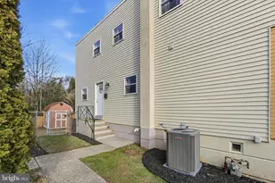 1729 Calamia Dr, Norristown, PA 19401 - Photo 16