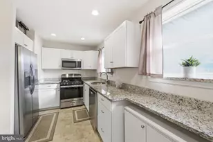 1729 Calamia Dr, Norristown, PA 19401 - Photo 6