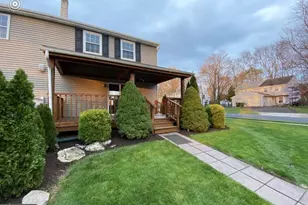 258 Beth Dr, Lansdale, PA 19446 - Photo 2