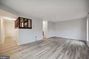 108 Continental Dr, Harleysville, PA 19438 - Photo 4