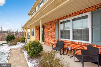 980 Crimson Lane, Pottstown, PA 19464 - Photo 2