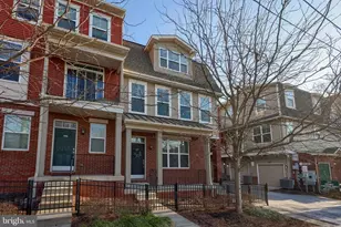 113 E Basin St, Norristown, PA 19401 - Photo 2