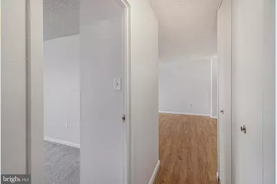 666 W Germantown Pike #1319, Plymouth Meeting, PA 19462 - Photo 12