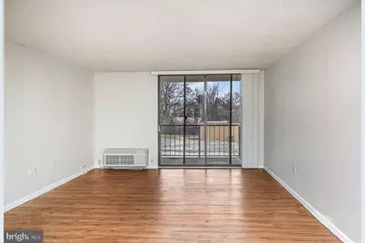 666 W Germantown Pike #1319, Plymouth Meeting, PA 19462 - Photo 8