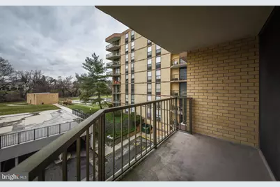 666 W Germantown Pike #1319, Plymouth Meeting, PA 19462 - Photo 20