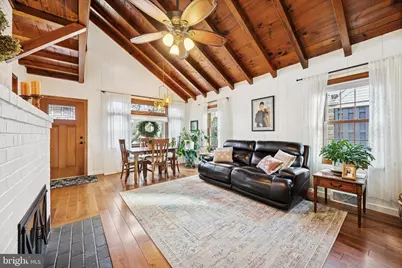 114 Elm Drive, Lansdale, PA 19446 - Photo 2