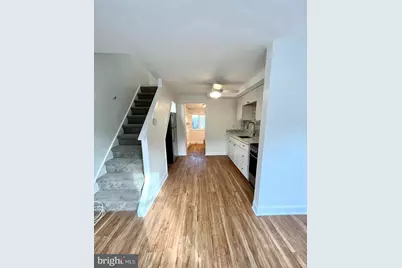 119 1/2 Maple Street #2, Conshohocken, PA 19428 - Photo 2