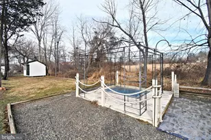 734 Aspen Cir, Red Hill, PA 18076 - Photo 38