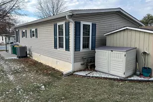 734 Aspen Cir, Red Hill, PA 18076 - Photo 4