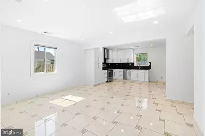 1402 Sterigere, Norristown, PA 19403 - Photo 8