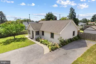 1402 Sterigere, Norristown, PA 19403 - Photo 2