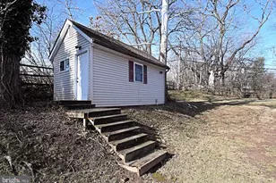 2360 N Parkview Dr, Norristown, PA 19403 - Photo 86