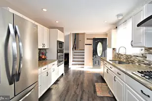 2360 N Parkview Dr, Norristown, PA 19403 - Photo 16