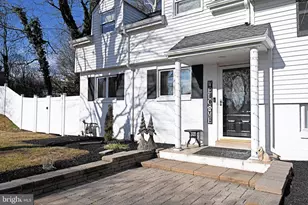 2360 N Parkview Dr, Norristown, PA 19403 - Photo 6