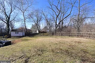 2360 N Parkview Dr, Norristown, PA 19403 - Photo 78