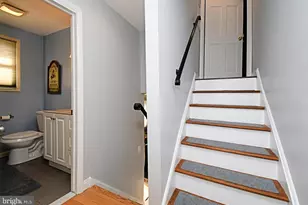 2360 N Parkview Dr, Norristown, PA 19403 - Photo 40