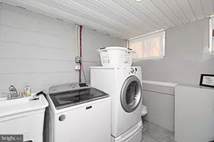 2360 N Parkview Dr, Norristown, PA 19403 - Photo 58