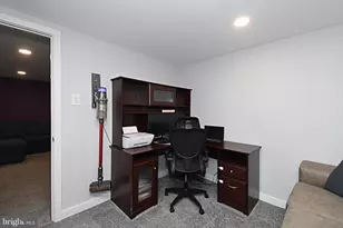 2360 N Parkview Dr, Norristown, PA 19403 - Photo 62