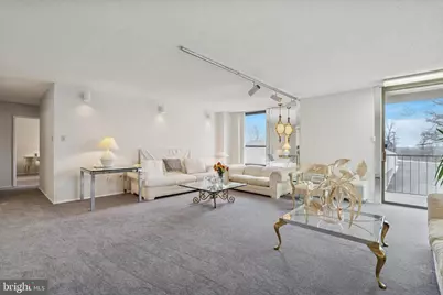 666 W Germantown Pike #2101, Plymouth Meeting, PA 19462 - Photo 8